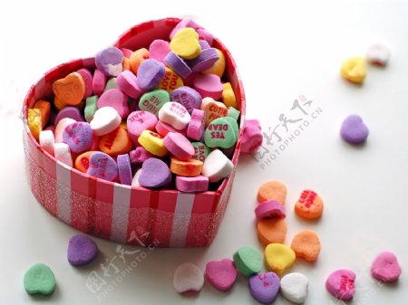 情人节素材壁纸爱心包装盒糖果盒水果糖喜糖