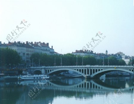 欧式拱桥图片