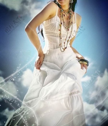 时尚婚纱服饰设计PSD广告模