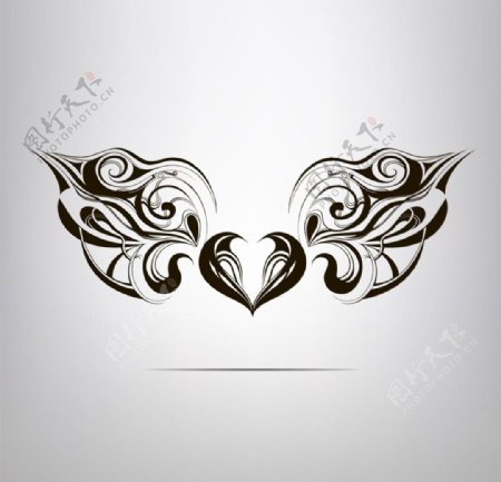 心形翅膀纹身图案图片