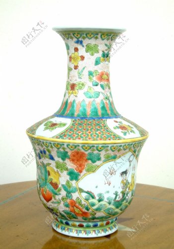 复古花瓶图片