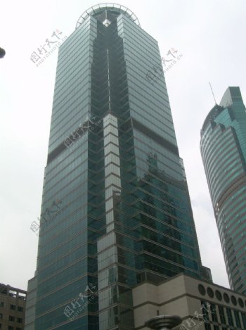 新上海国际大厦图片