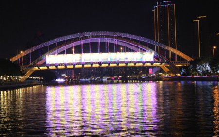 中山夜景图片