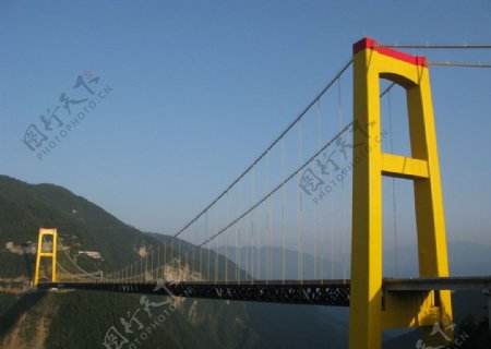 跨山大桥图片