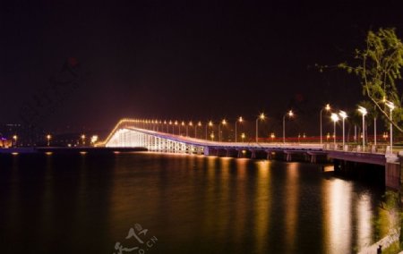 澳门澳凼大桥夜景图片