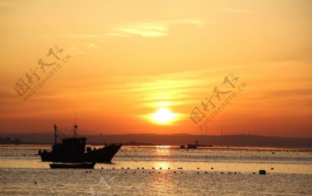 码头夕阳图片