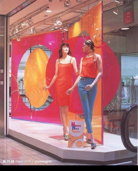 日本商场店面与橱窗设计图片