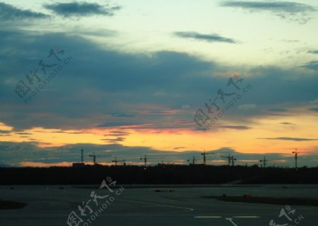 首都机场的早晨图片