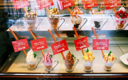 日本橱窗的仿真饮品图片