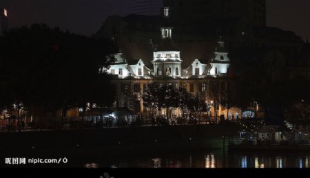 天津小洋楼夜景图片