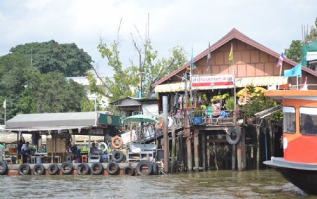 湄南河码头图片