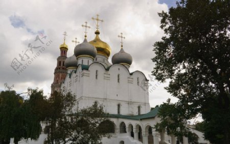 新圣母修道院白色教堂图片