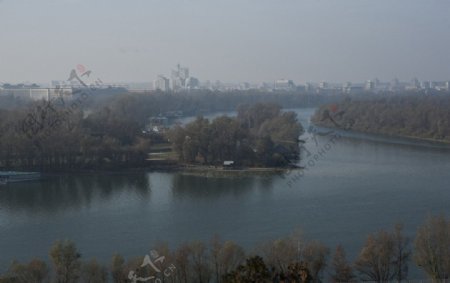 俯瞰多瑙河图片