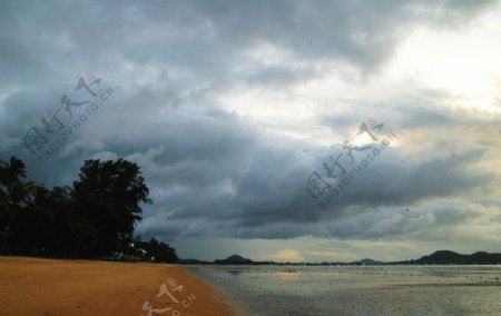 普吉岛的清晨图片