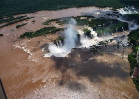俯瞰伊瓜拉瀑布图片