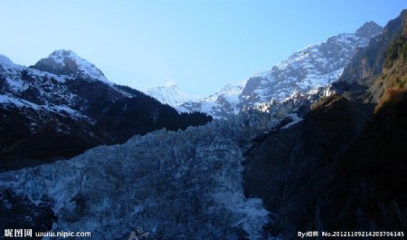 梅里雪山图片