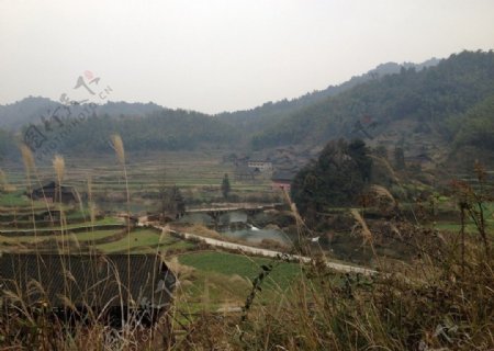 湘西侗族村落冬景图片