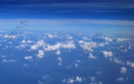 航拍层云图片