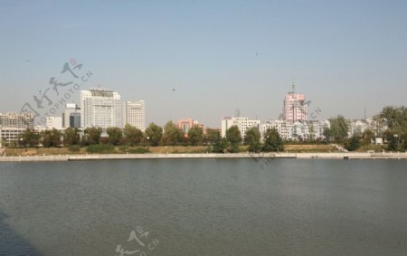 曲阜大沂河畔图片