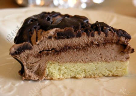 巧克力慕士蛋糕图片