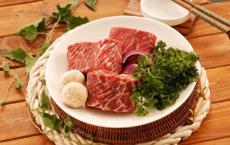 韩国料理原味牛排图片