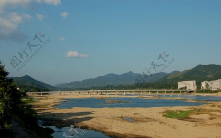鄂东三里畈大桥图片