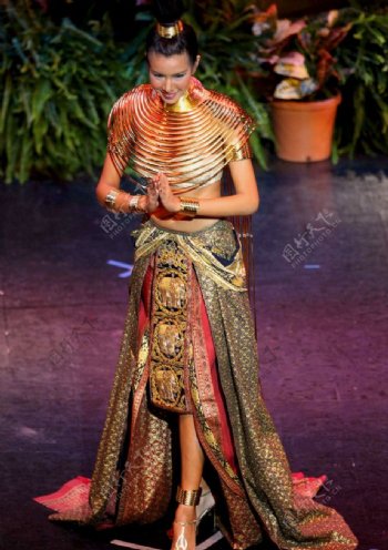 亚洲美女写真泰国模特服装图片