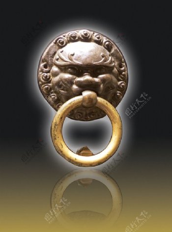 胡雪岩故居传统狮头紫铜门环图片
