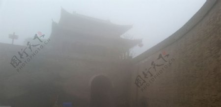 浓雾永年城