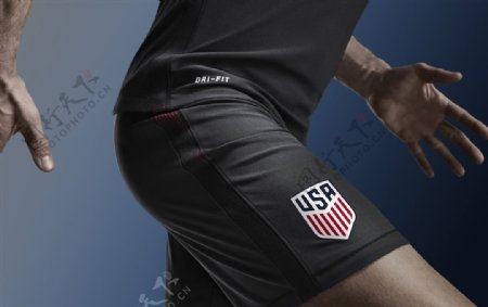 NIKE国家队足球队服宣传广告