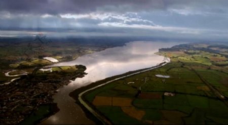 河流云朵高清视频素材