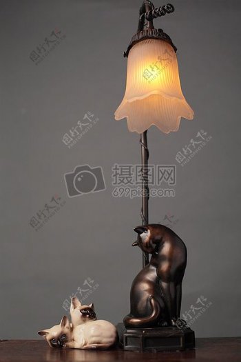 光玻璃葡萄酒棕色灯猫仿古青铜装饰展台瓷器暹罗猫
