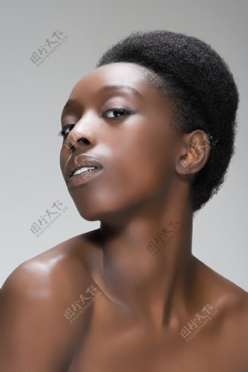超酷黑人女性图片