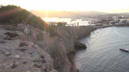 太阳亲吻的山和西班牙港泛股录像