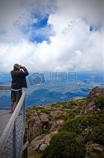 登高远望远处