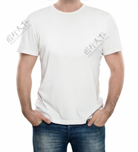 白色空白T恤图片