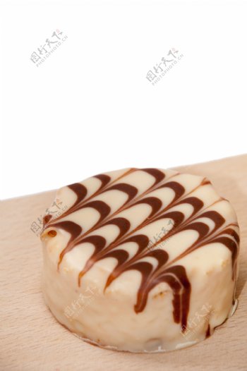 奶油巧克力糕点图片