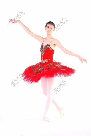 优美舞姿的芭蕾舞美女演员图片