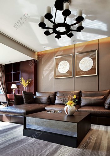 现代美式家居客厅装修图