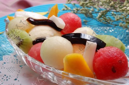 芒果香草冰淇淋水果捞图片