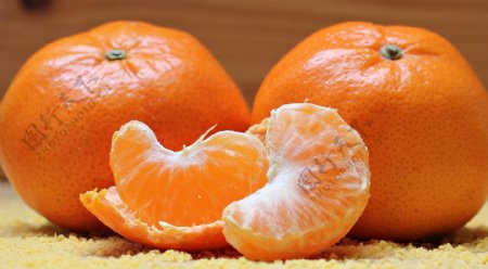 两个橘子高清图片