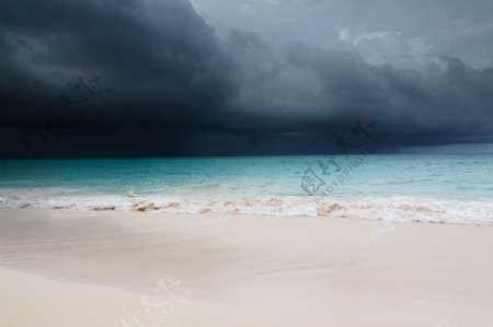 高清加勒比海飓风图片