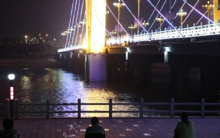 徒骇河大桥夜景