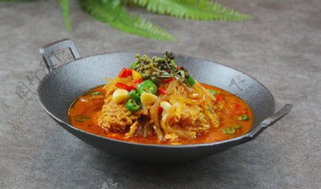 萝卜丝鱼杂锅