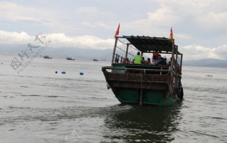 巽寮湾海岸风景旅游船