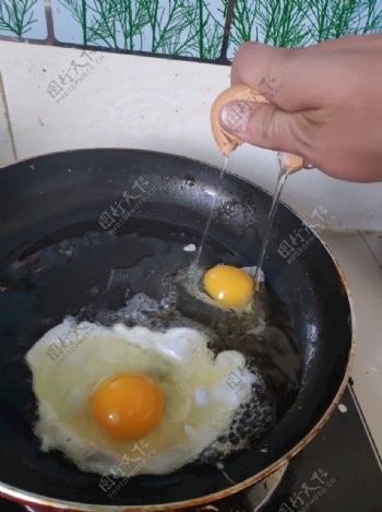煎鸡蛋煎荷包蛋煎蛋炒鸡蛋