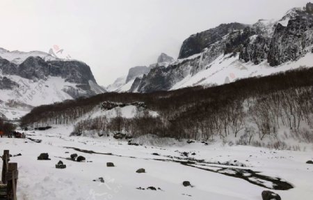 雪山