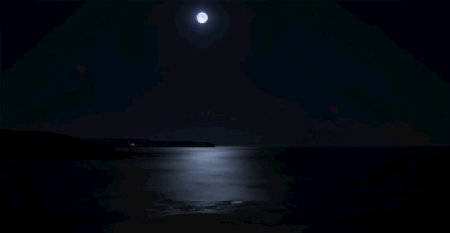 海边月色