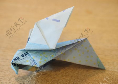 纸鹤折纸剪纸叠纸趣味