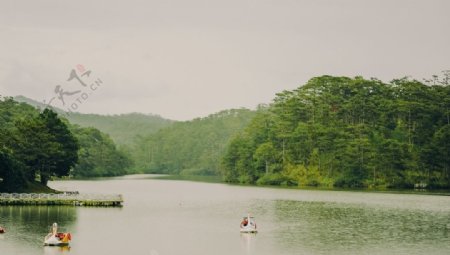 青山碧湖